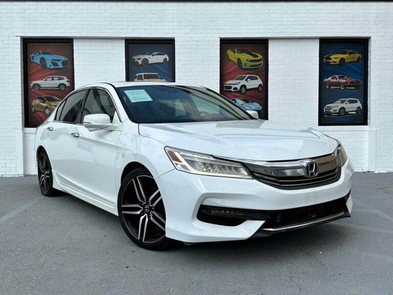 2019 HONDA ODYSSEY TOURING used vehicle for sale in Houston