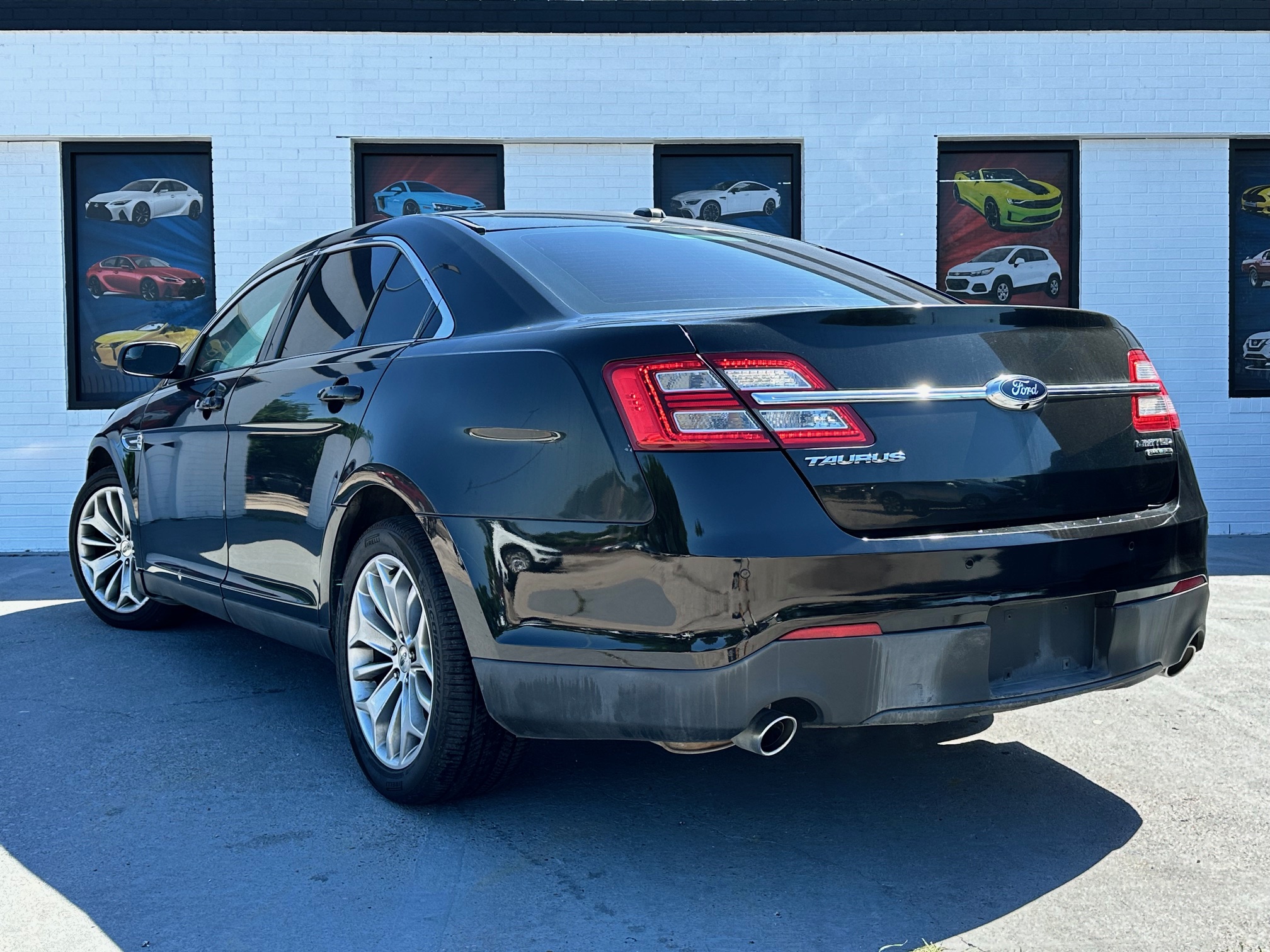 2015 FORD TAURUS LIMITED used vehicle for sale in Houston