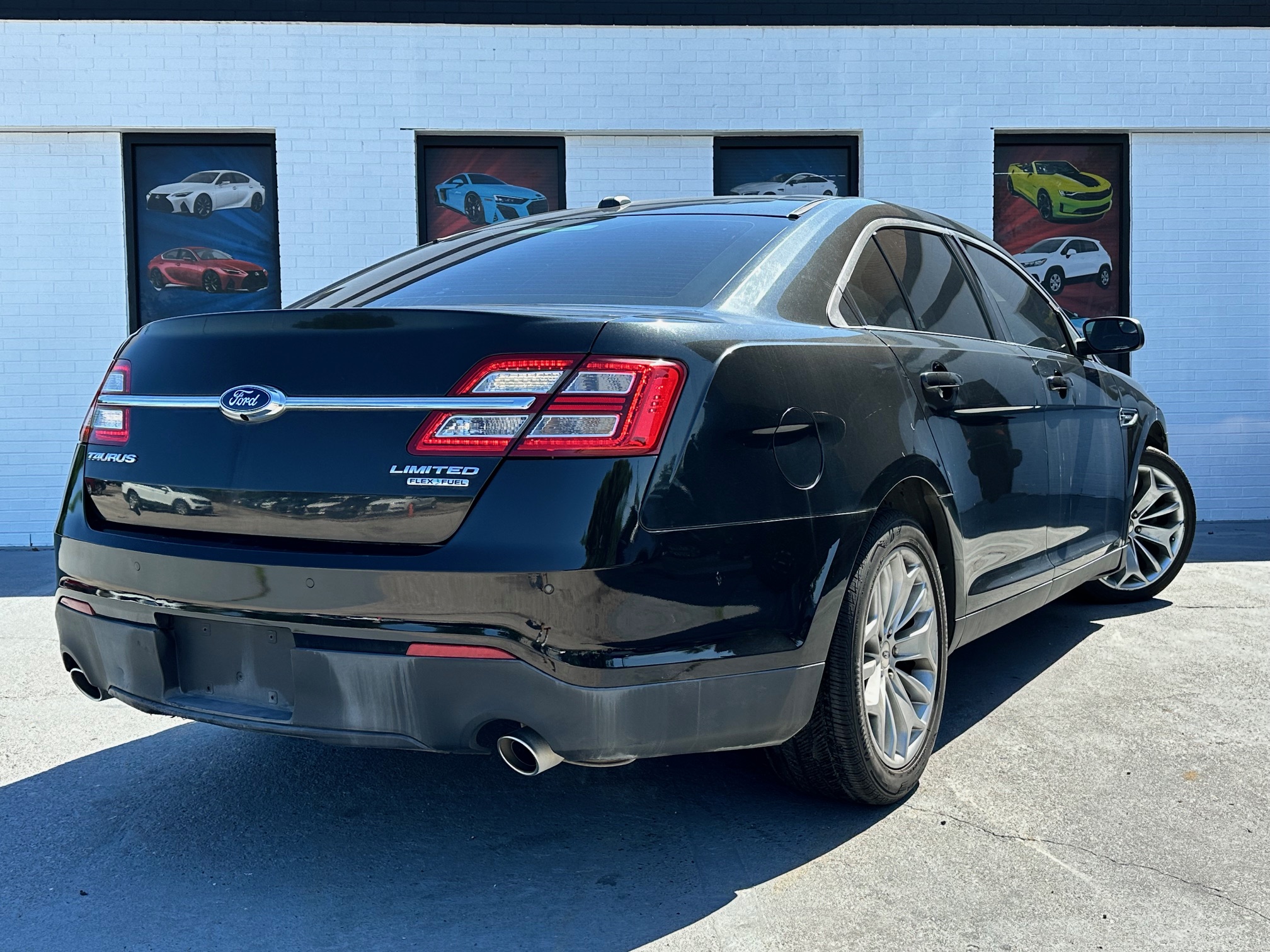 2015 FORD TAURUS LIMITED used vehicle for sale in Houston
