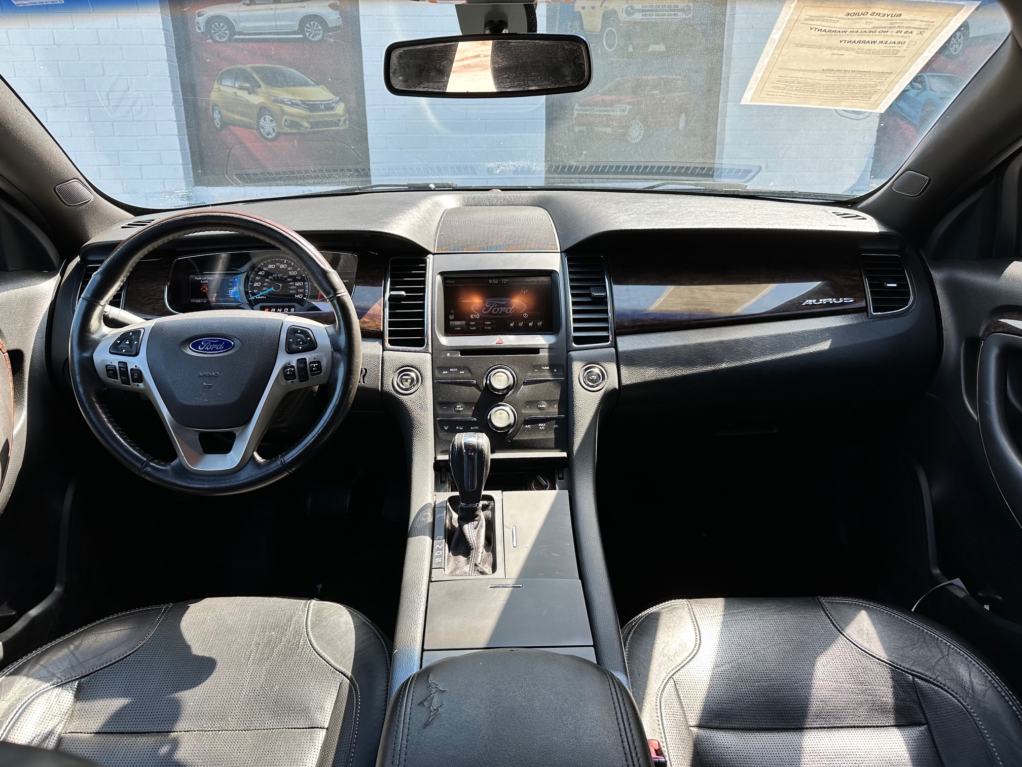 2015 FORD TAURUS LIMITED used vehicle for sale in Houston