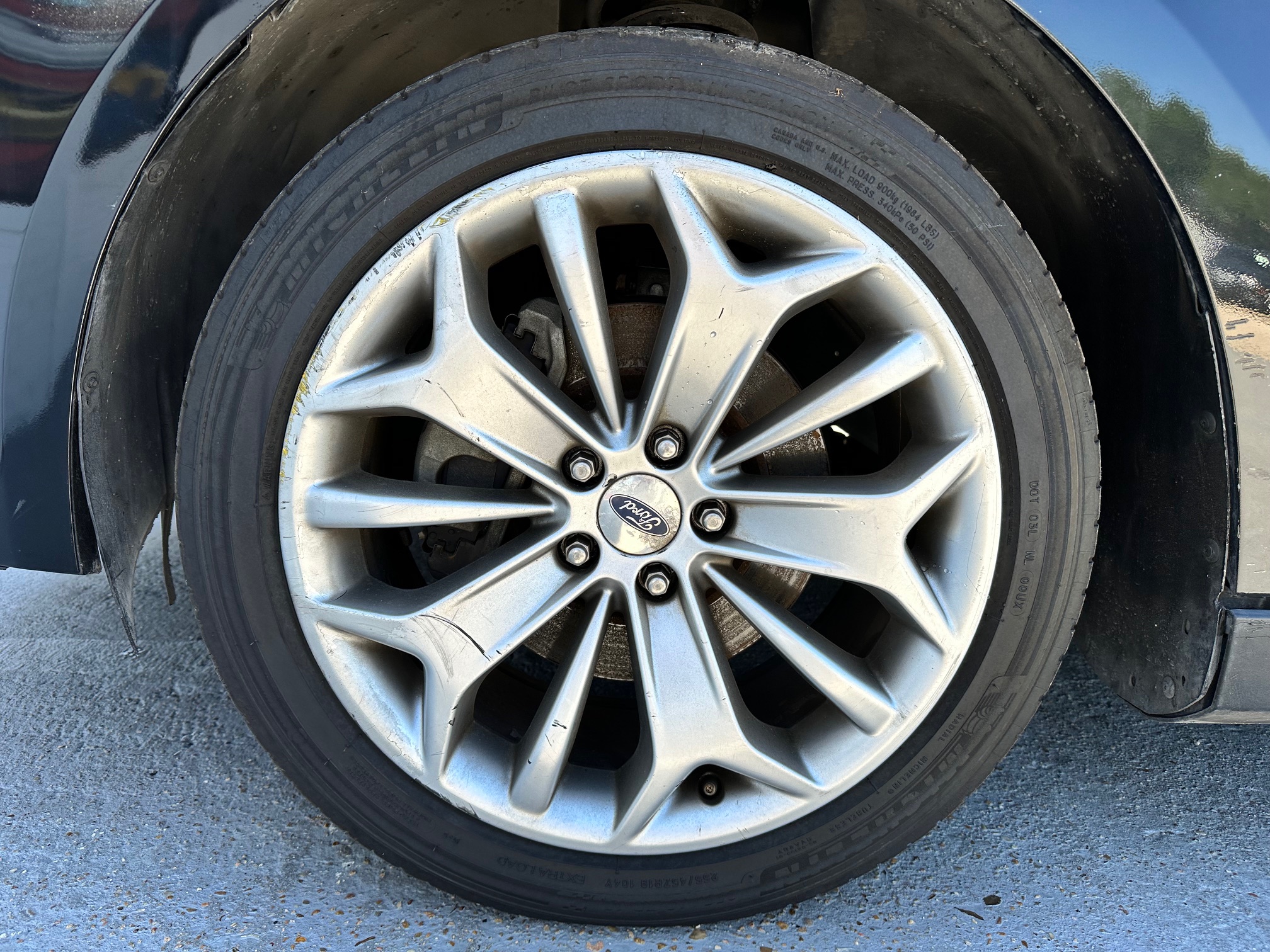 2015 FORD TAURUS LIMITED used vehicle for sale in Houston