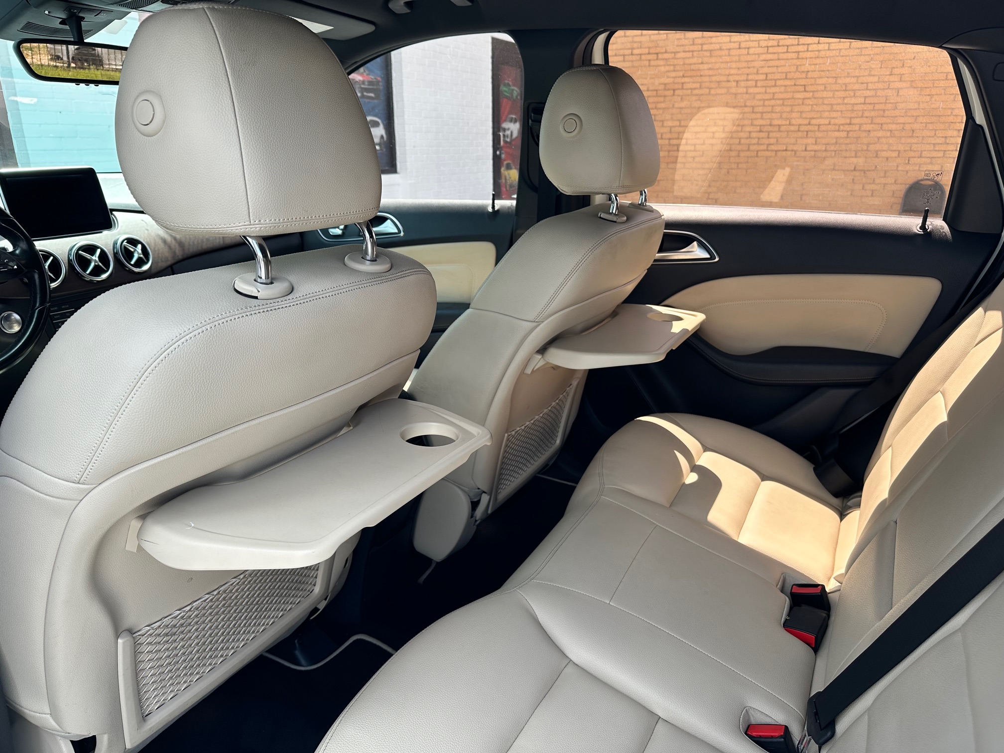 2015 MERCEDES BENZ B-CLASS used vehicle for sale in Houston