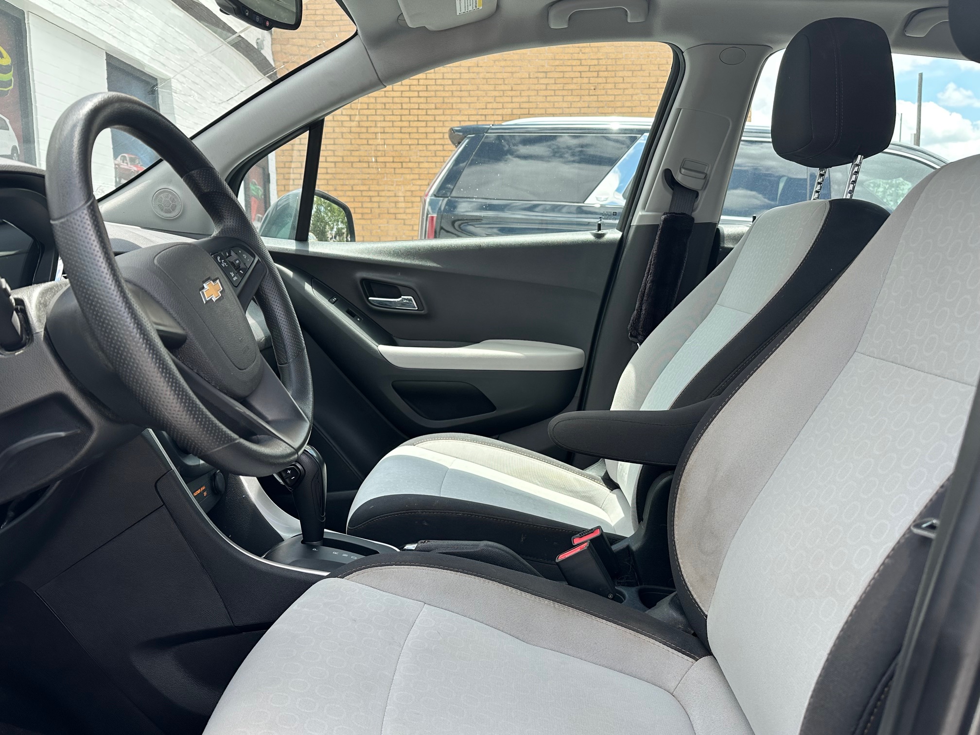 2020 CHEVROLET TRAX LS used vehicle for sale in Houston