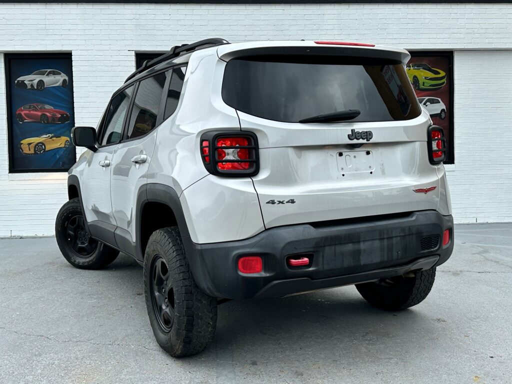 2016 JEEP RENEGADE TRAILHAWK used vehicle for sale in Houston