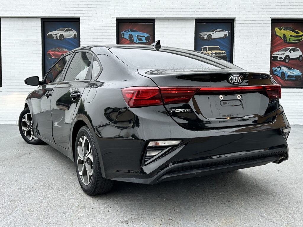 2021 KIA FORTE FE used vehicle for sale in Houston