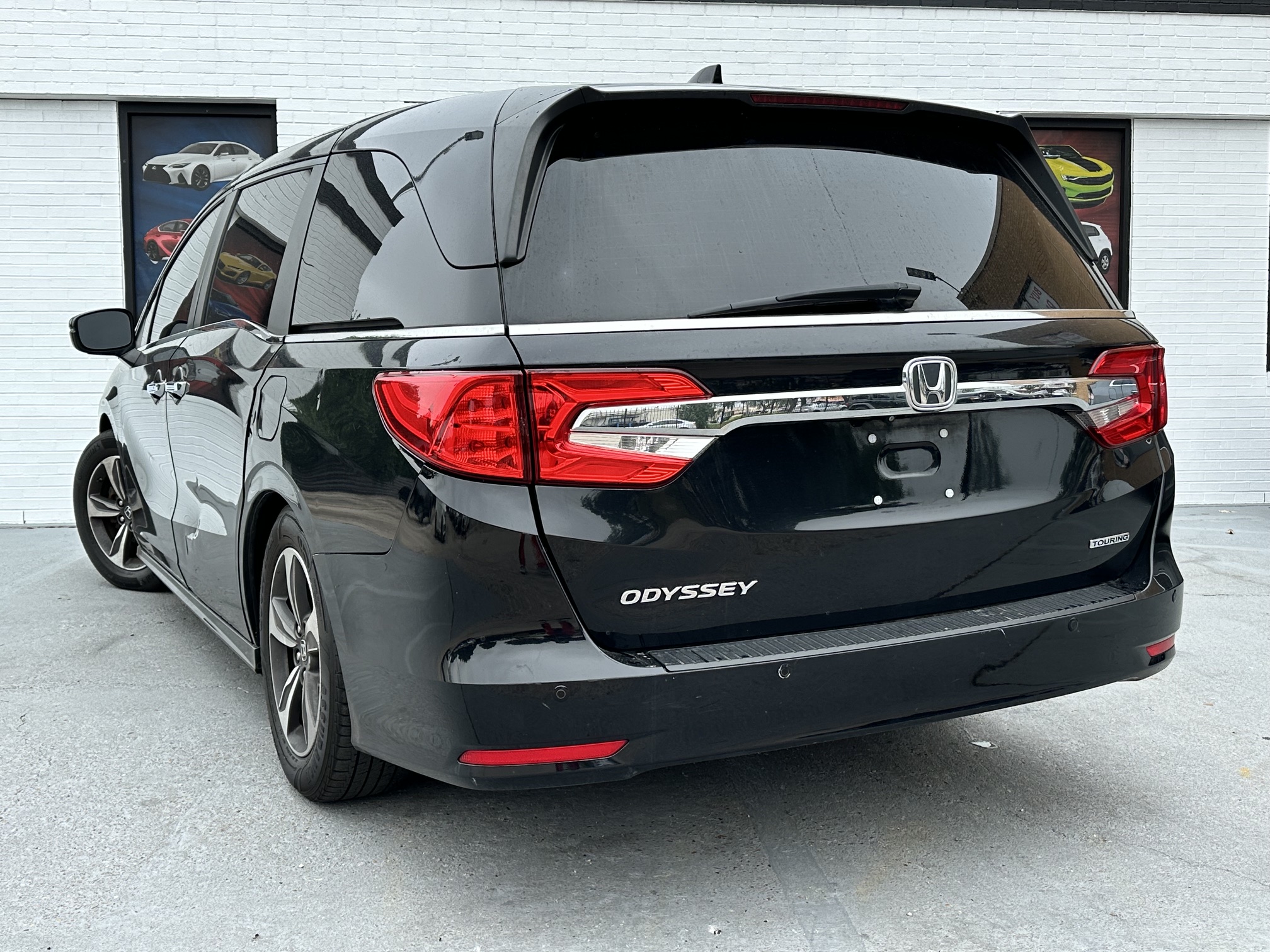 2019 HONDA ODYSSEY TOURING used vehicle for sale in Houston