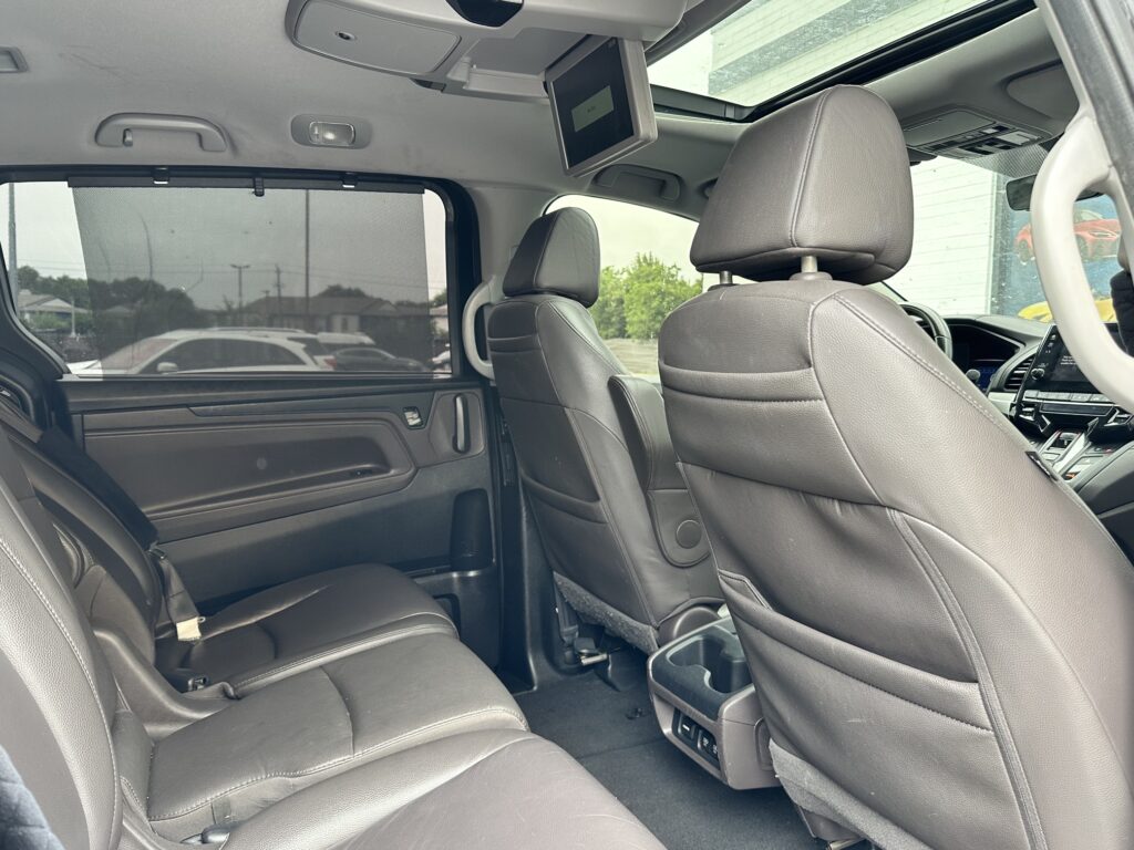 2019 HONDA ODYSSEY TOURING used vehicle for sale in Houston