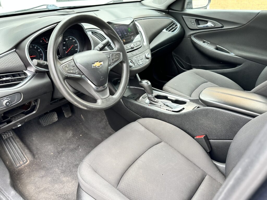 2020 CHEVROLET MALIBU LT used vehicle for sale in Houston