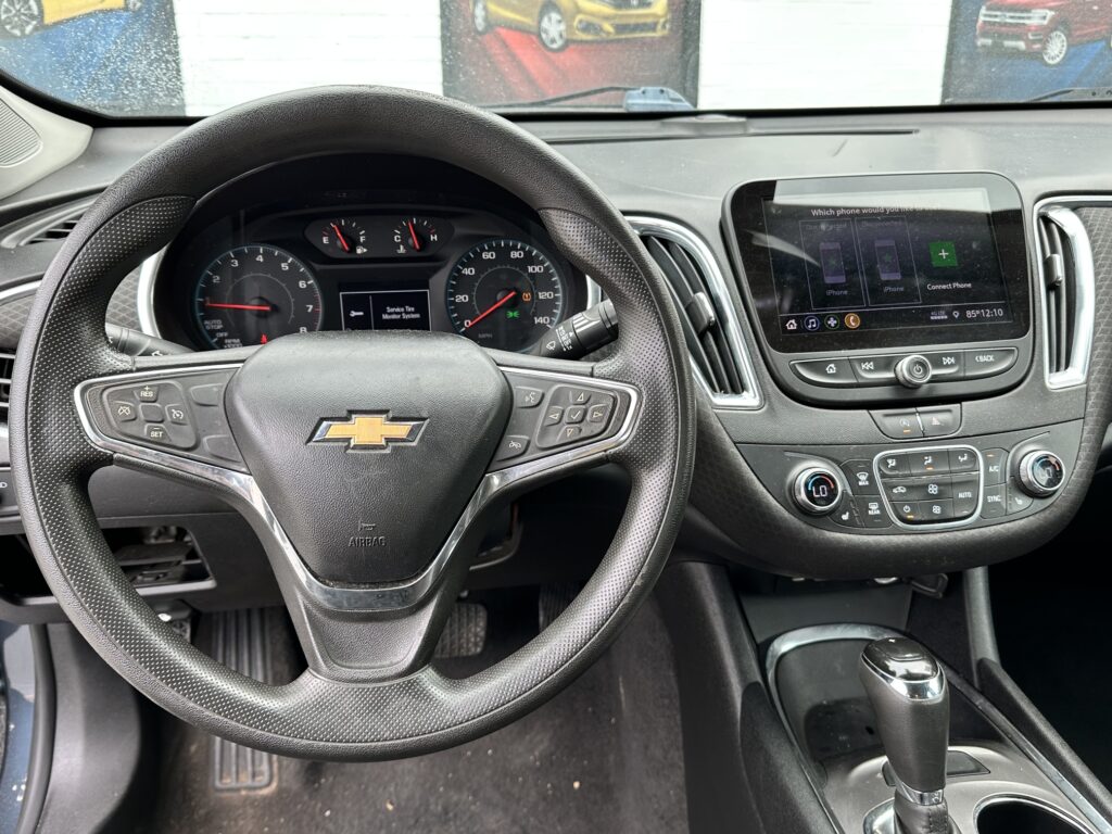 2020 CHEVROLET MALIBU LT used vehicle for sale in Houston