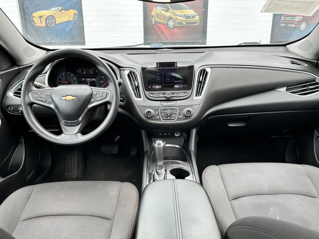 2020 CHEVROLET MALIBU LT used vehicle for sale in Houston