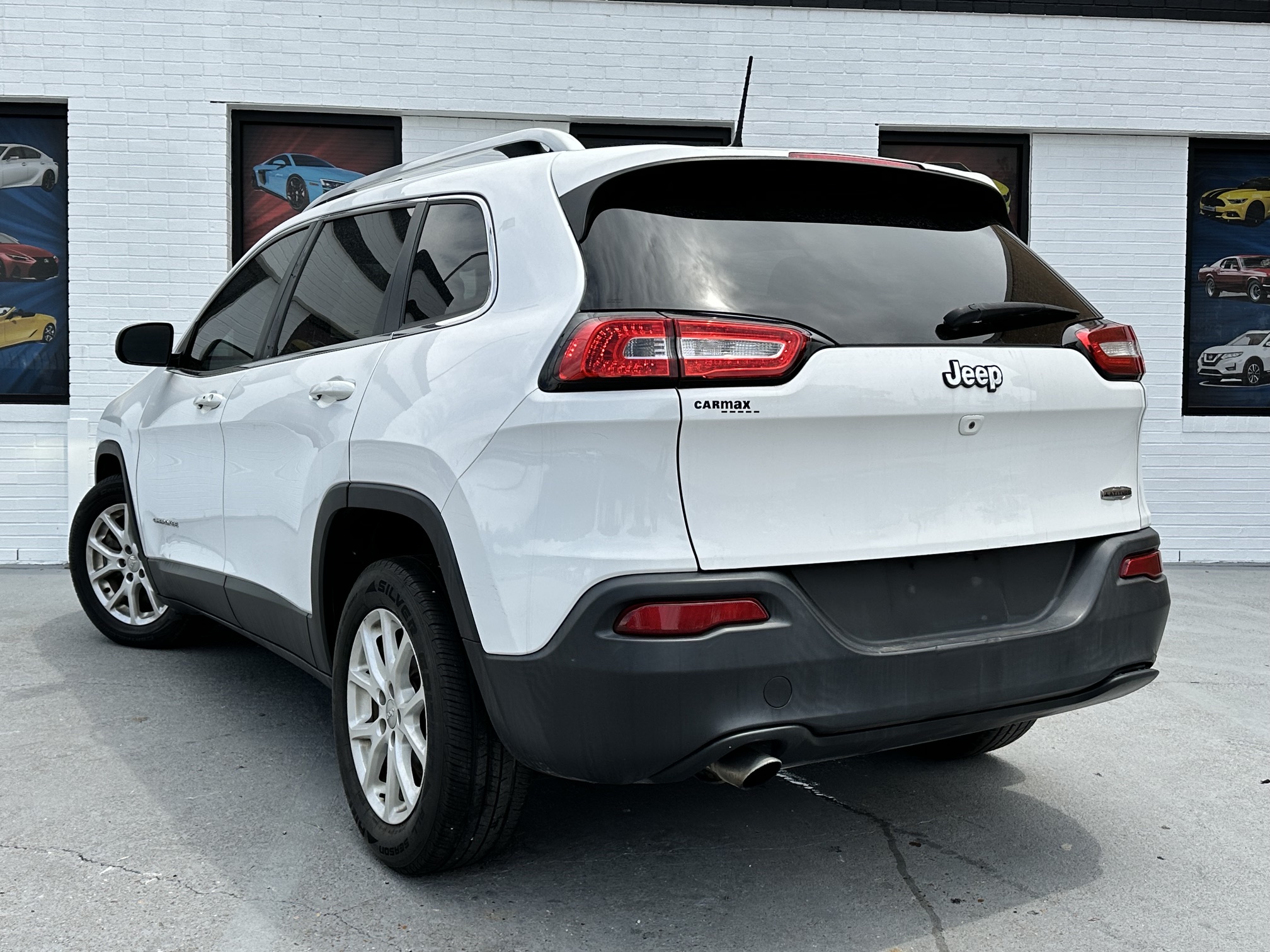 2018 JEEP CHEROKEE LATITUDE PLUS used vehicle for sale in Houston