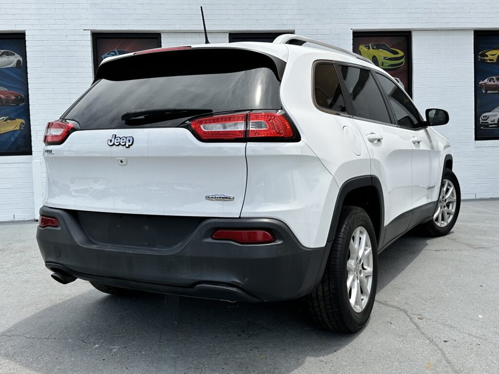 2018 JEEP CHEROKEE LATITUDE PLUS used vehicle for sale in Houston