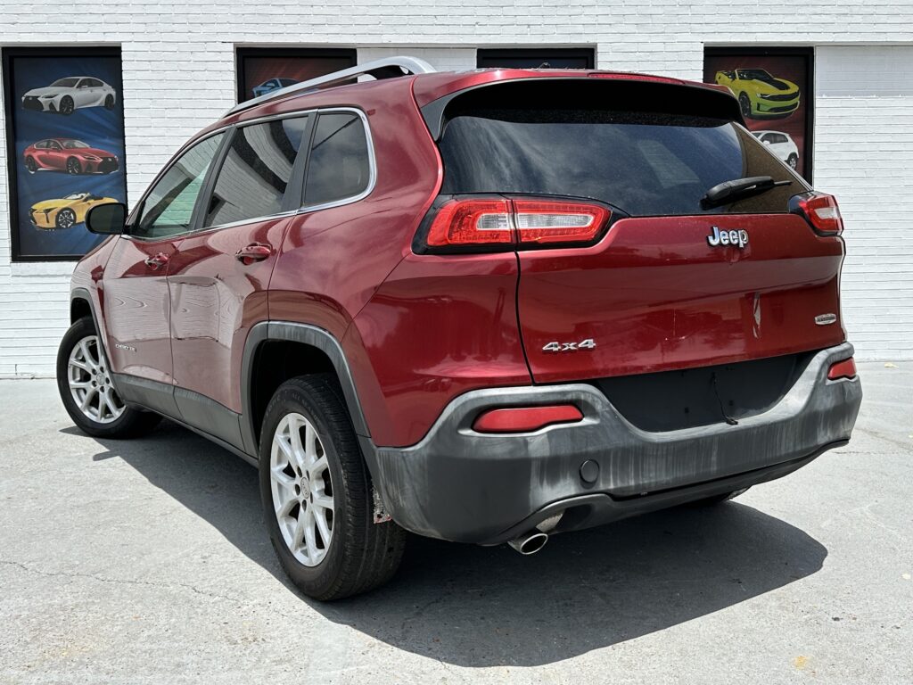 2014 JEEP CHEROKEE LATITUDE used vehicle for sale in Houston