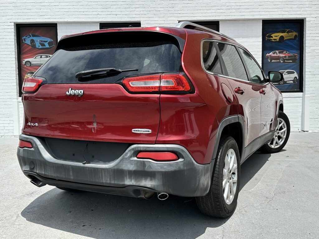 2014 JEEP CHEROKEE LATITUDE used vehicle for sale in Houston