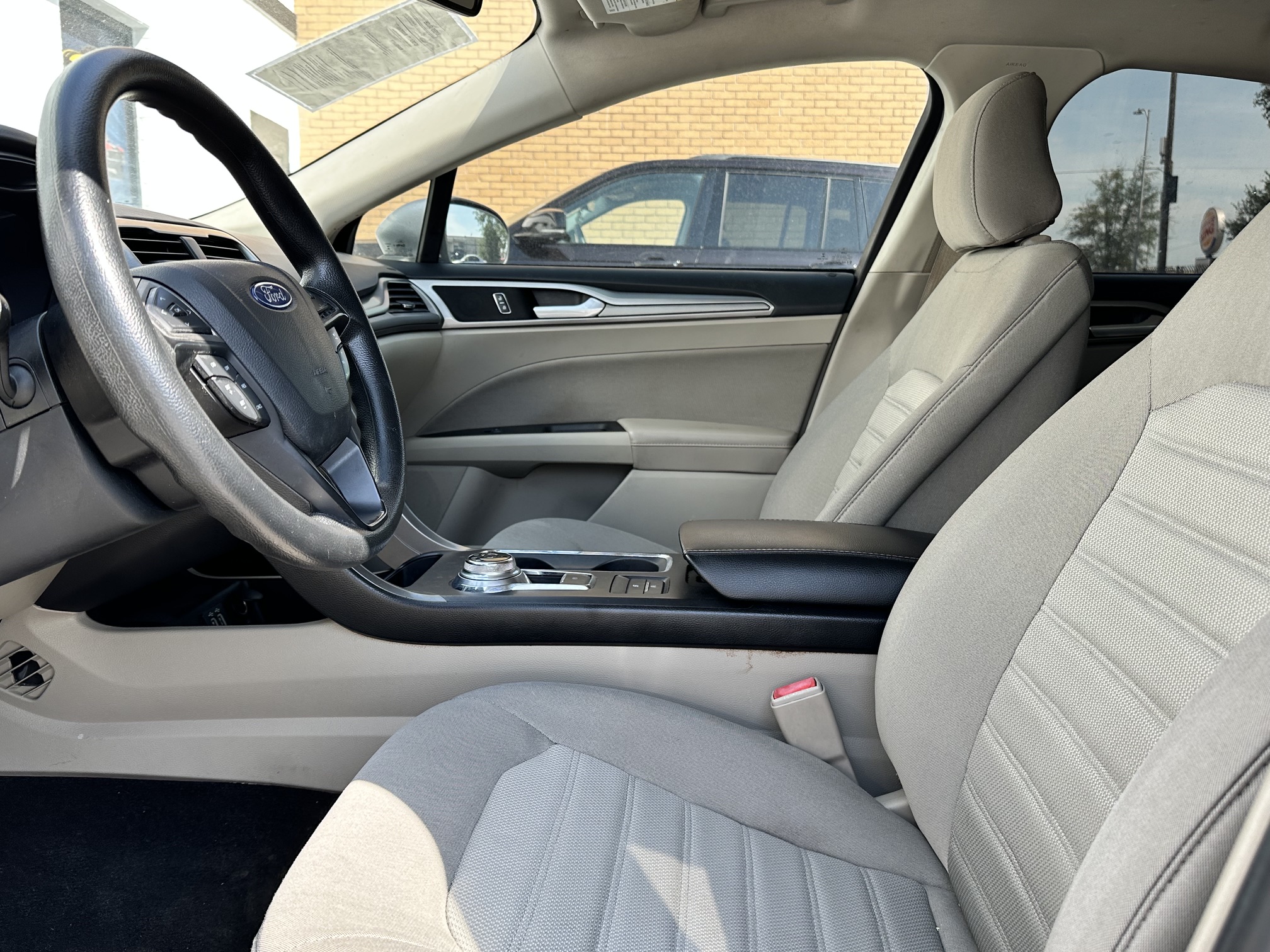 2020 FORD FUSION SE used vehicle for sale in Houston