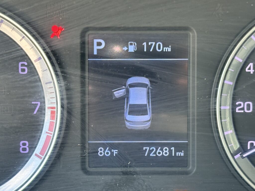 2018 HYUNDAI SONATA SE used vehicle for sale in Houston