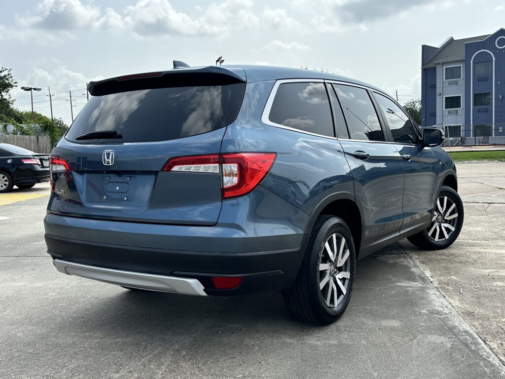 2021 HONDA PILOT EX used vehicle for sale in Houston