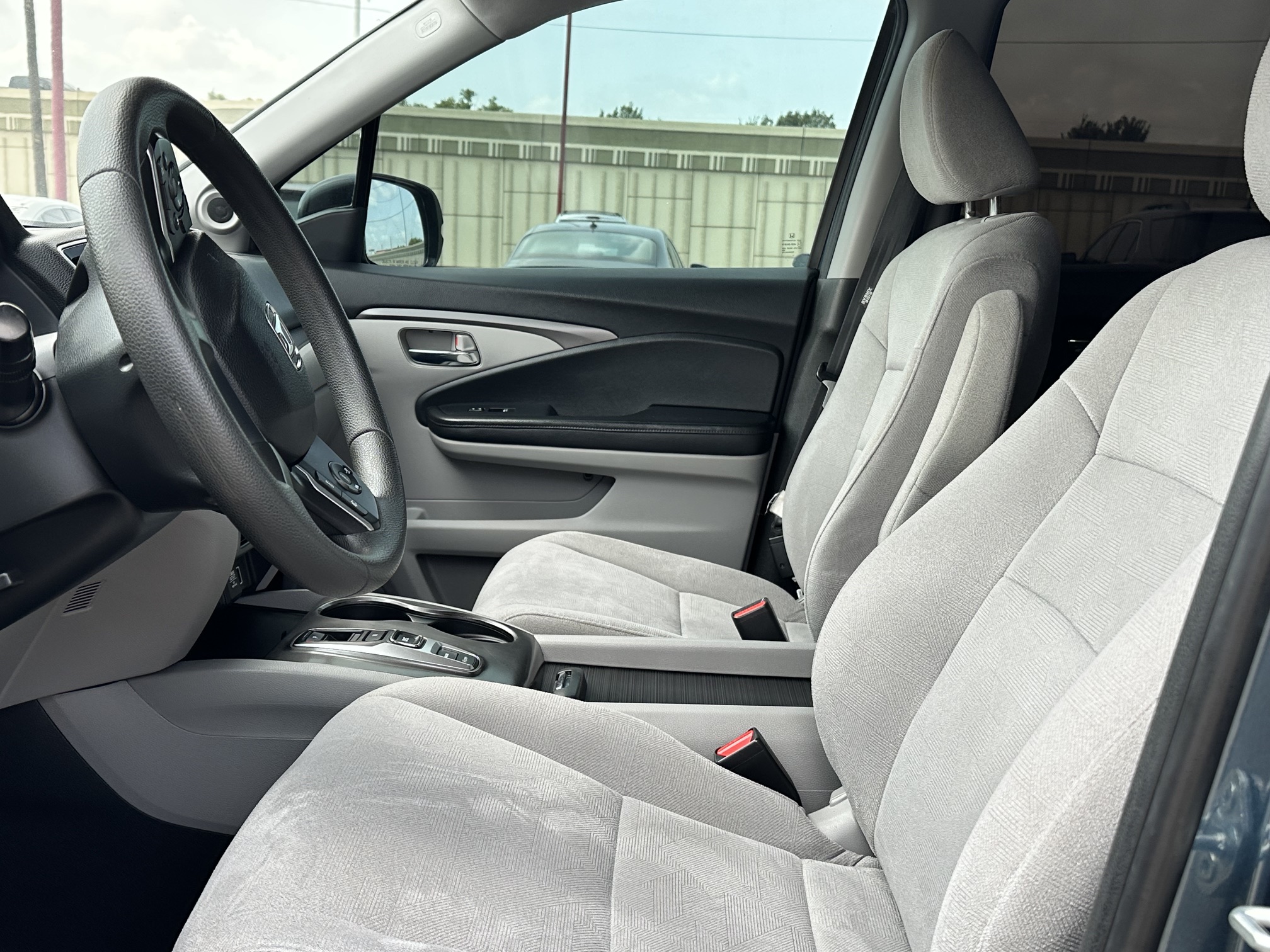 2021 HONDA PILOT EX used vehicle for sale in Houston