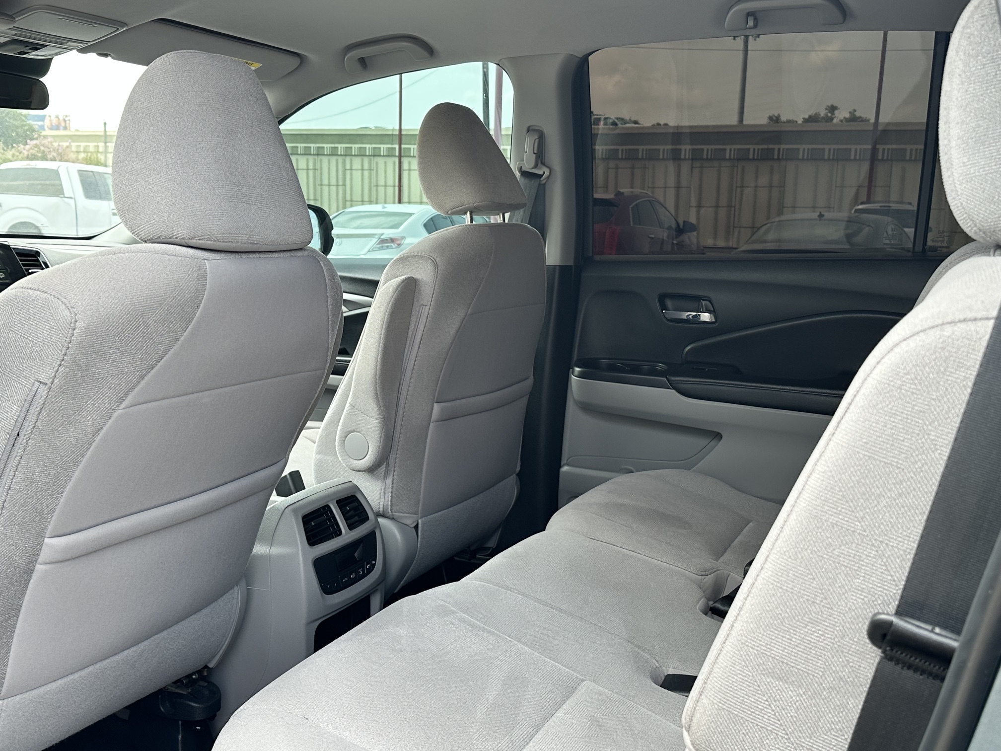 2021 HONDA PILOT EX used vehicle for sale in Houston