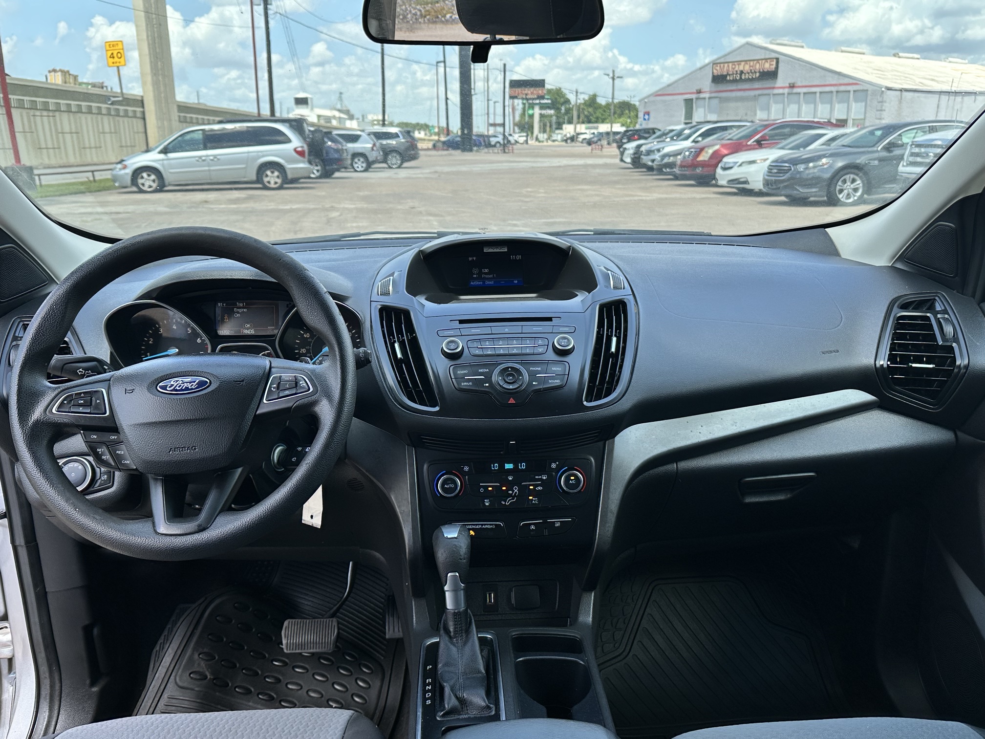 2017 FORD ESCAPE SE used vehicle for sale in Houston