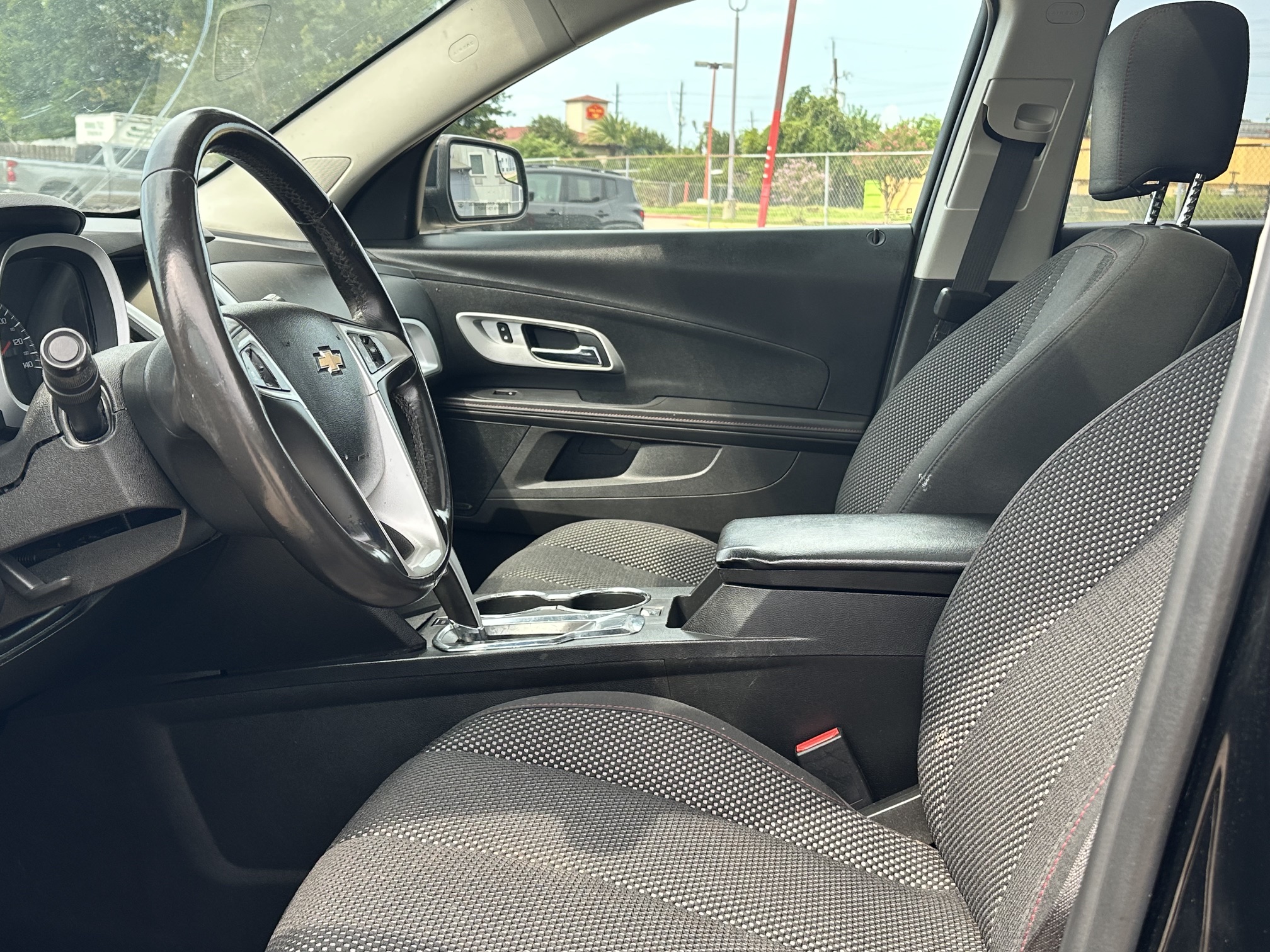 2013 CHEVY EQUINOX used vehicle for sale in Houston