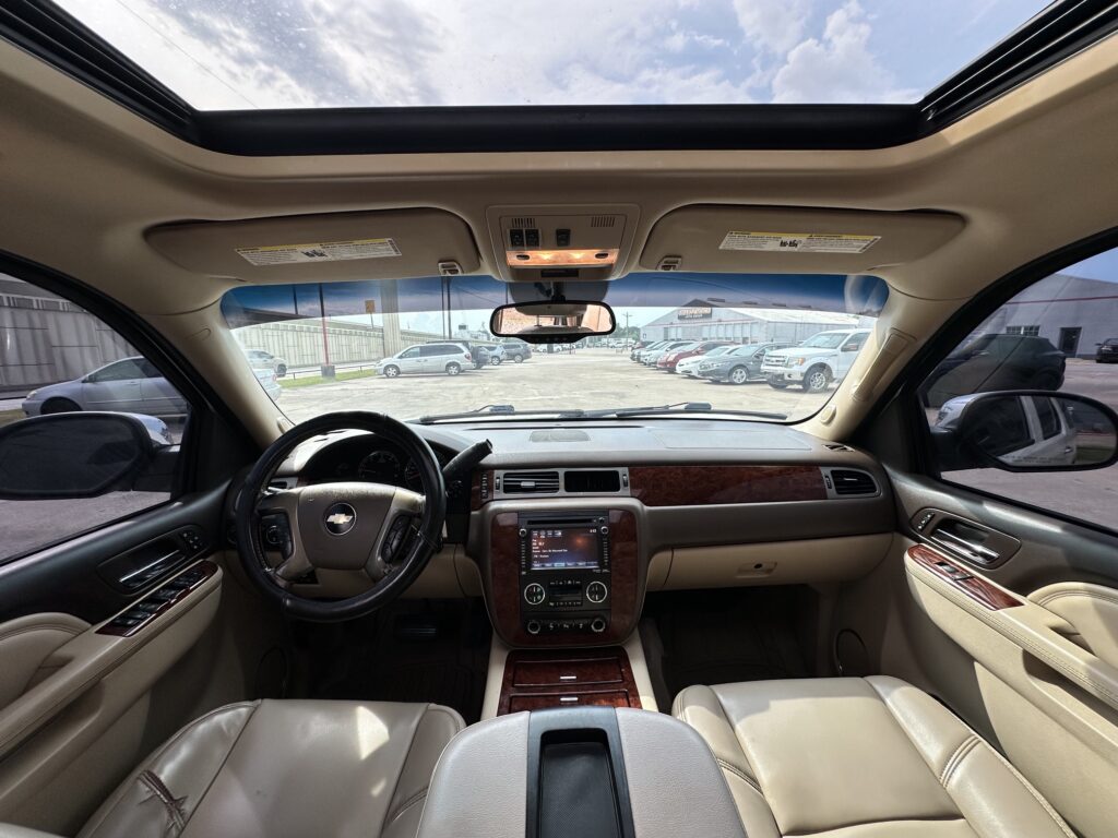 2014 CHEVY TAHOE LTZ used vehicle for sale in Houston