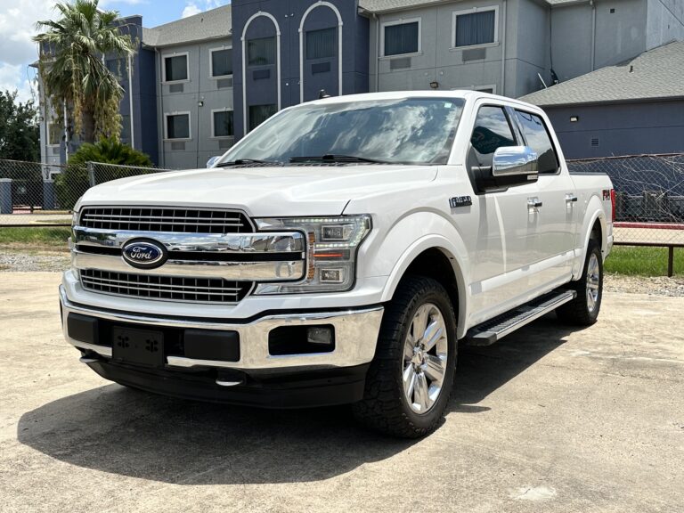 2017 FORD ESCAPE SE used vehicle for sale in Houston