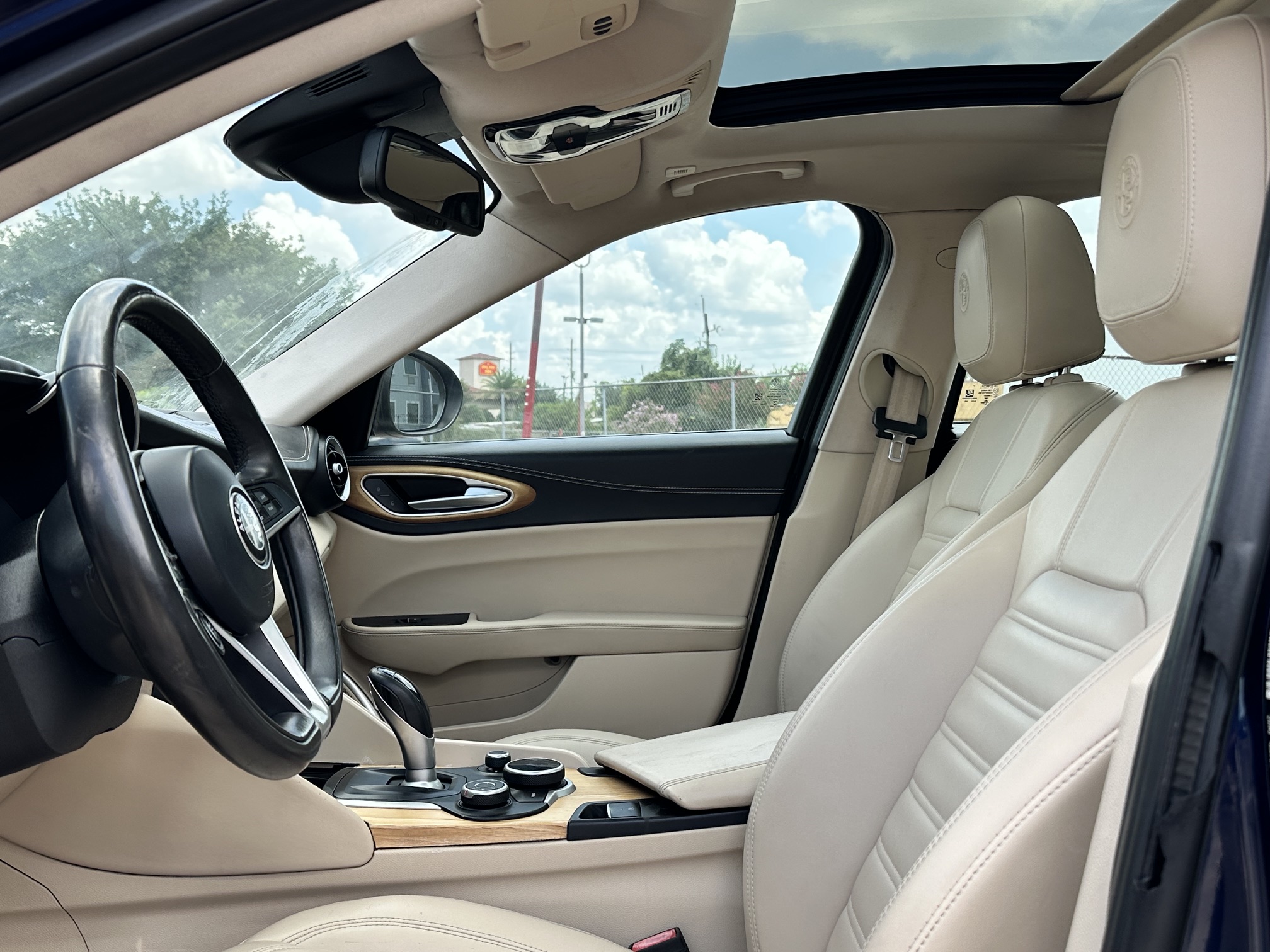 2017 ALFA ROMEO GIULIA used vehicle for sale in Houston