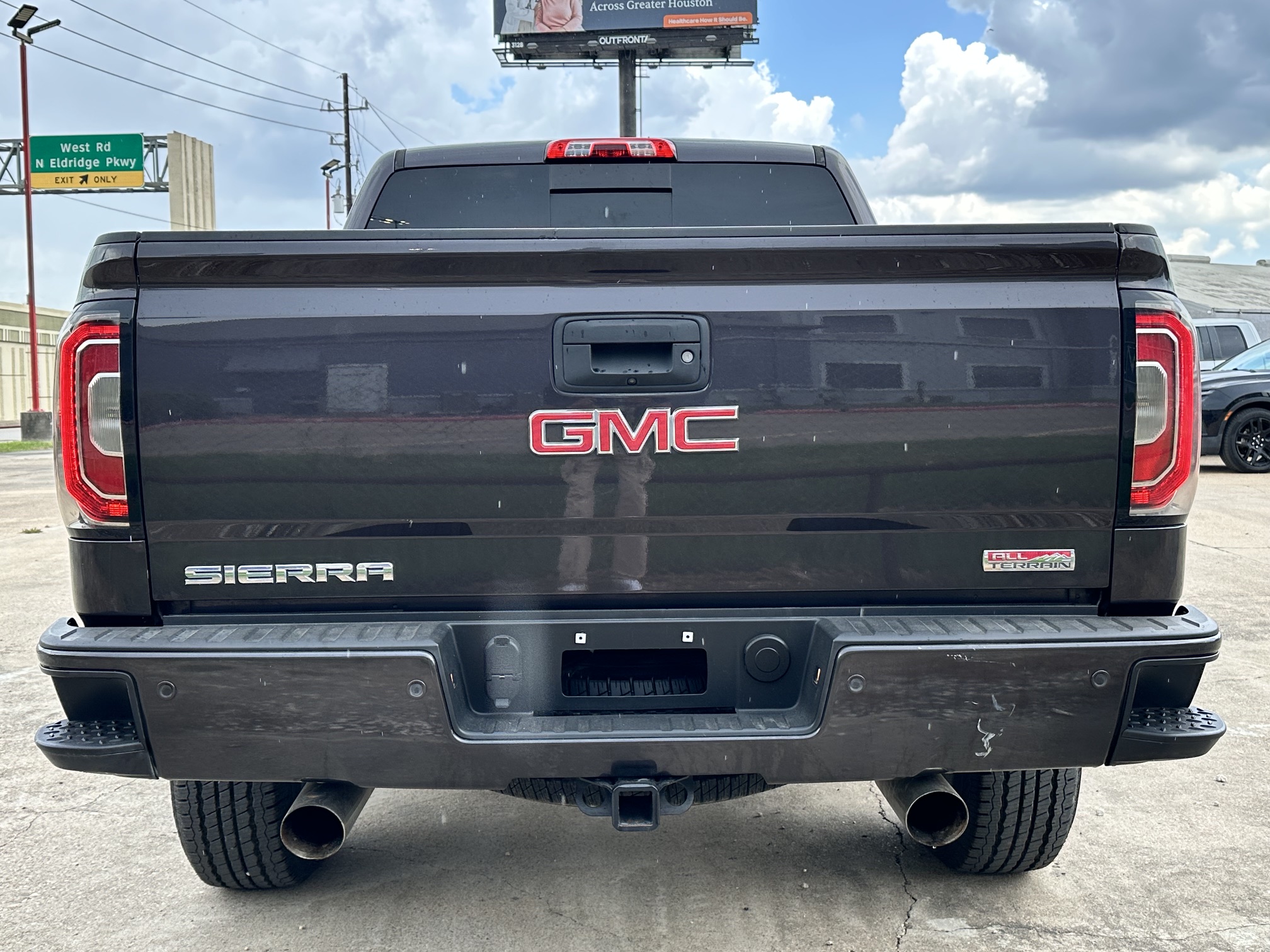2017 GMC SIERRA used vehicle for sale in Houston