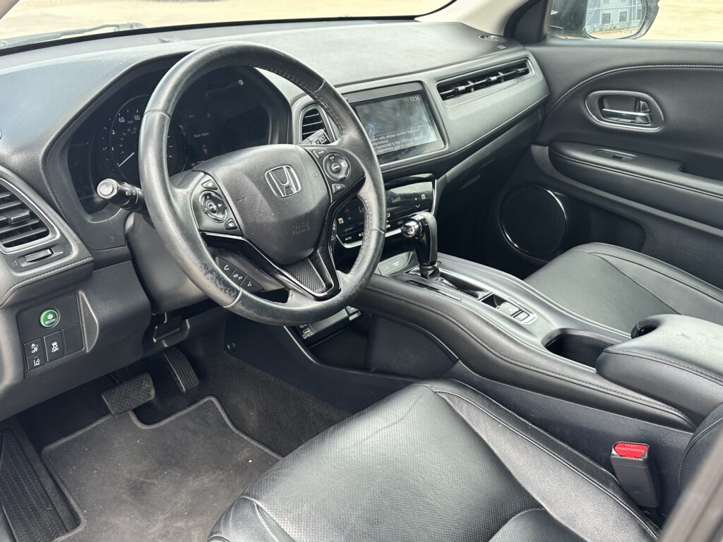 2019 HONDA HR-V TOURING used vehicle for sale in Houston