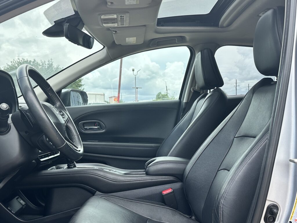 2019 HONDA HR-V TOURING used vehicle for sale in Houston
