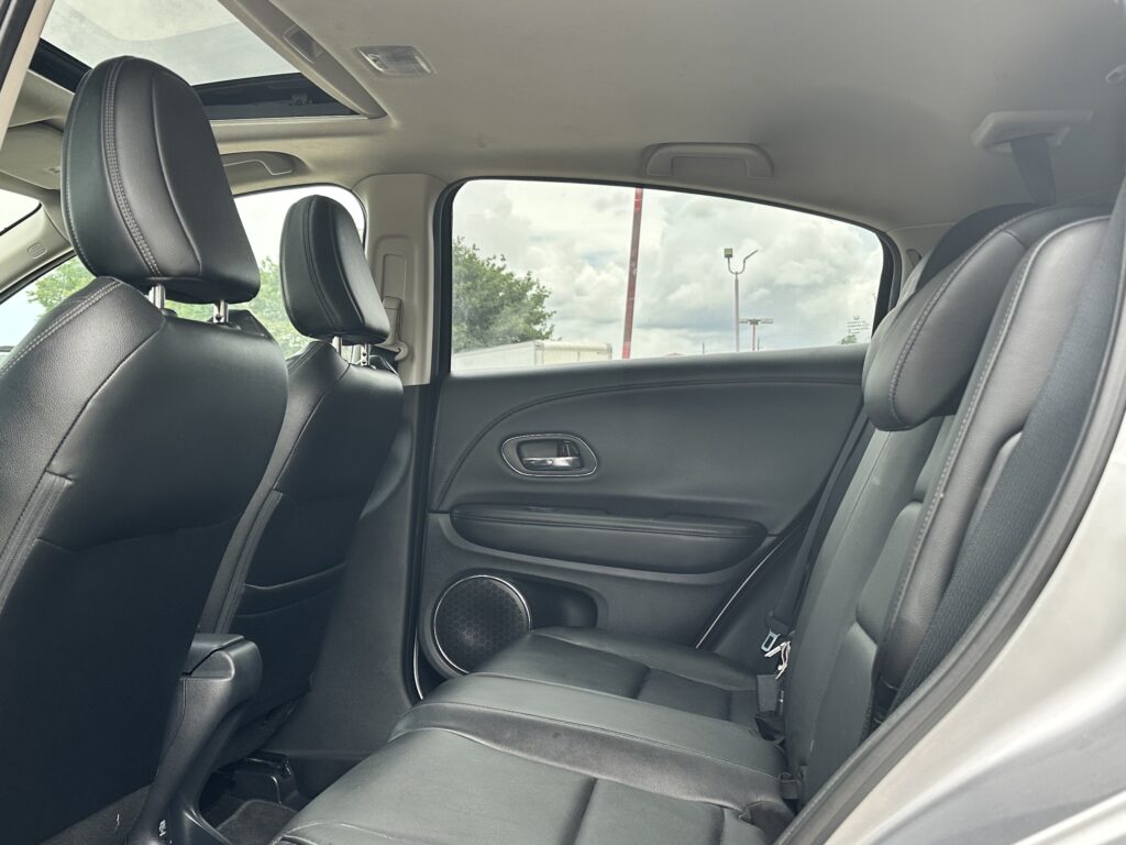 2019 HONDA HR-V TOURING used vehicle for sale in Houston
