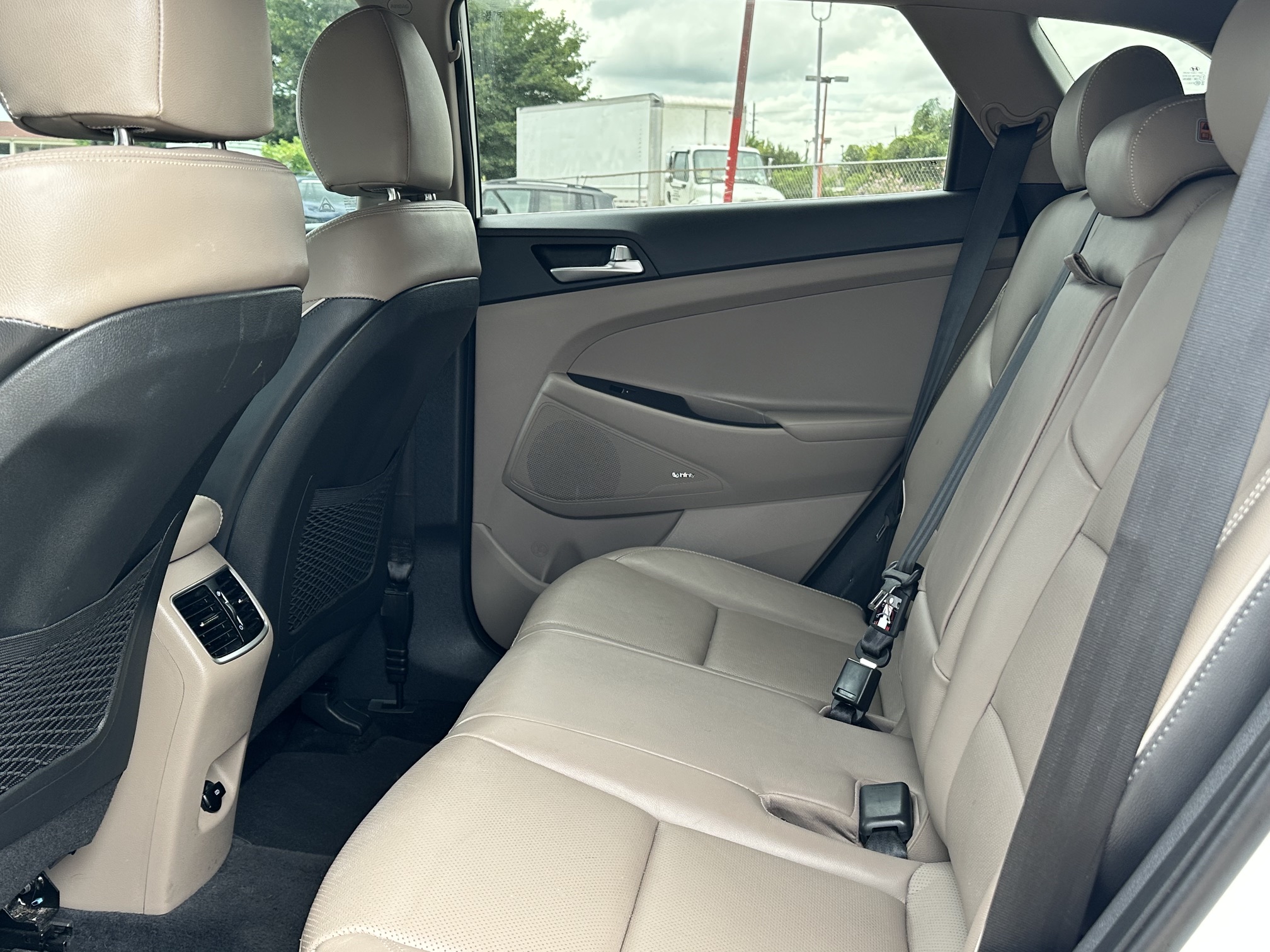 2021 HYUNDAI TUCSON used vehicle for sale in Houston