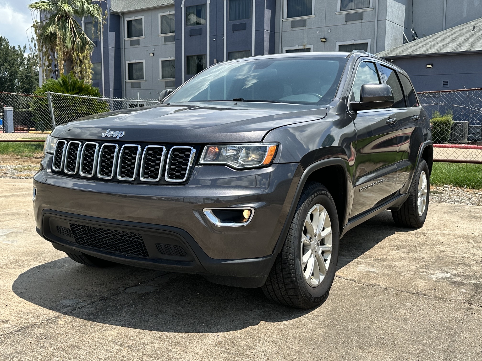 2021 JEEP GRAND CHEROKEE LAREDO used vehicle for sale in Houston