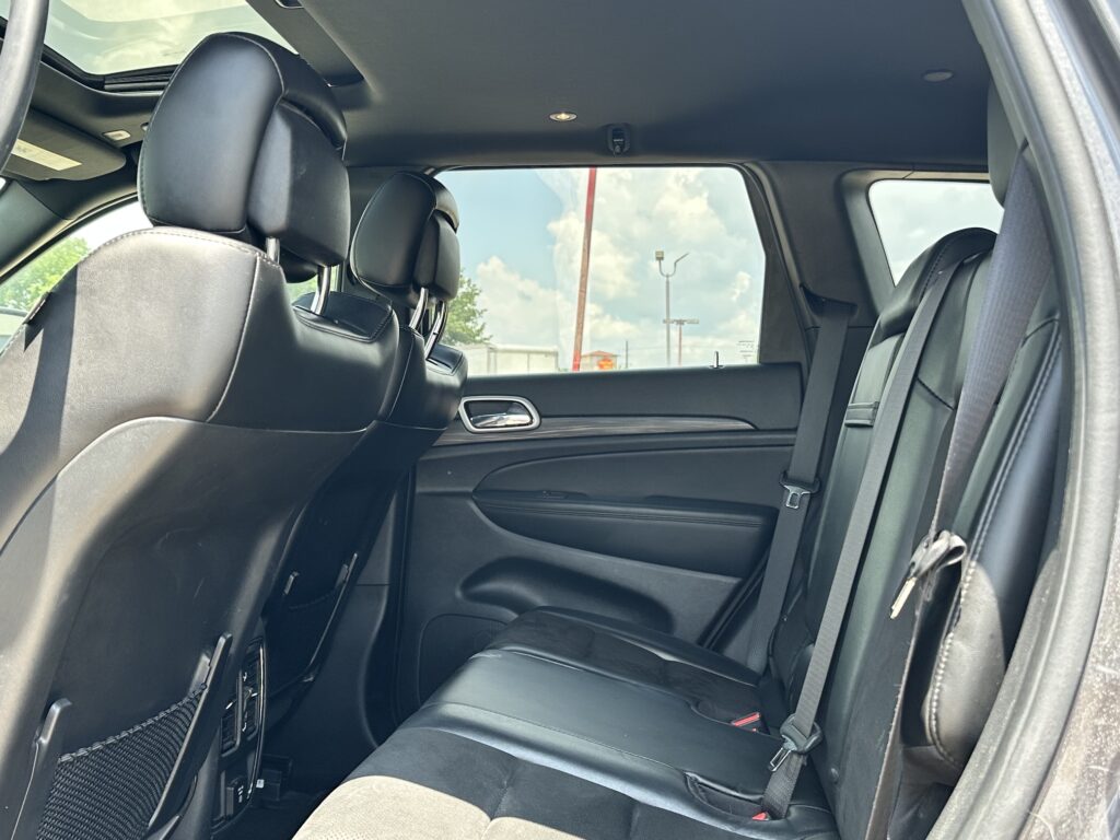 2021 JEEP GRAND CHEROKEE LAREDO used vehicle for sale in Houston