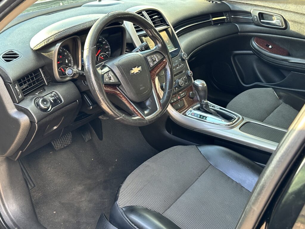 2013 CHEVY MALIBU LT used vehicle for sale in Houston