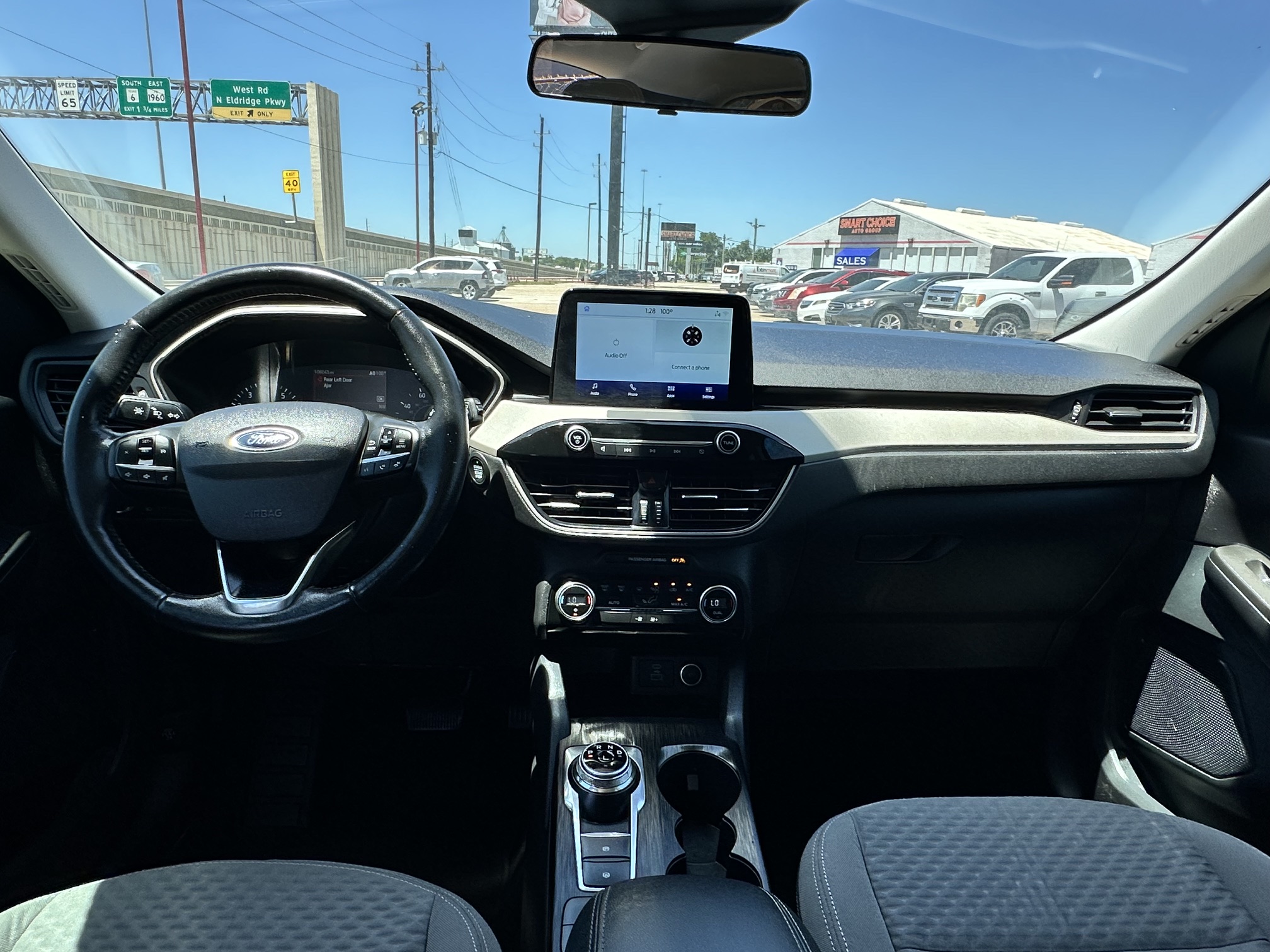 2021 FORD ESCAPE SE used vehicle for sale in Houston