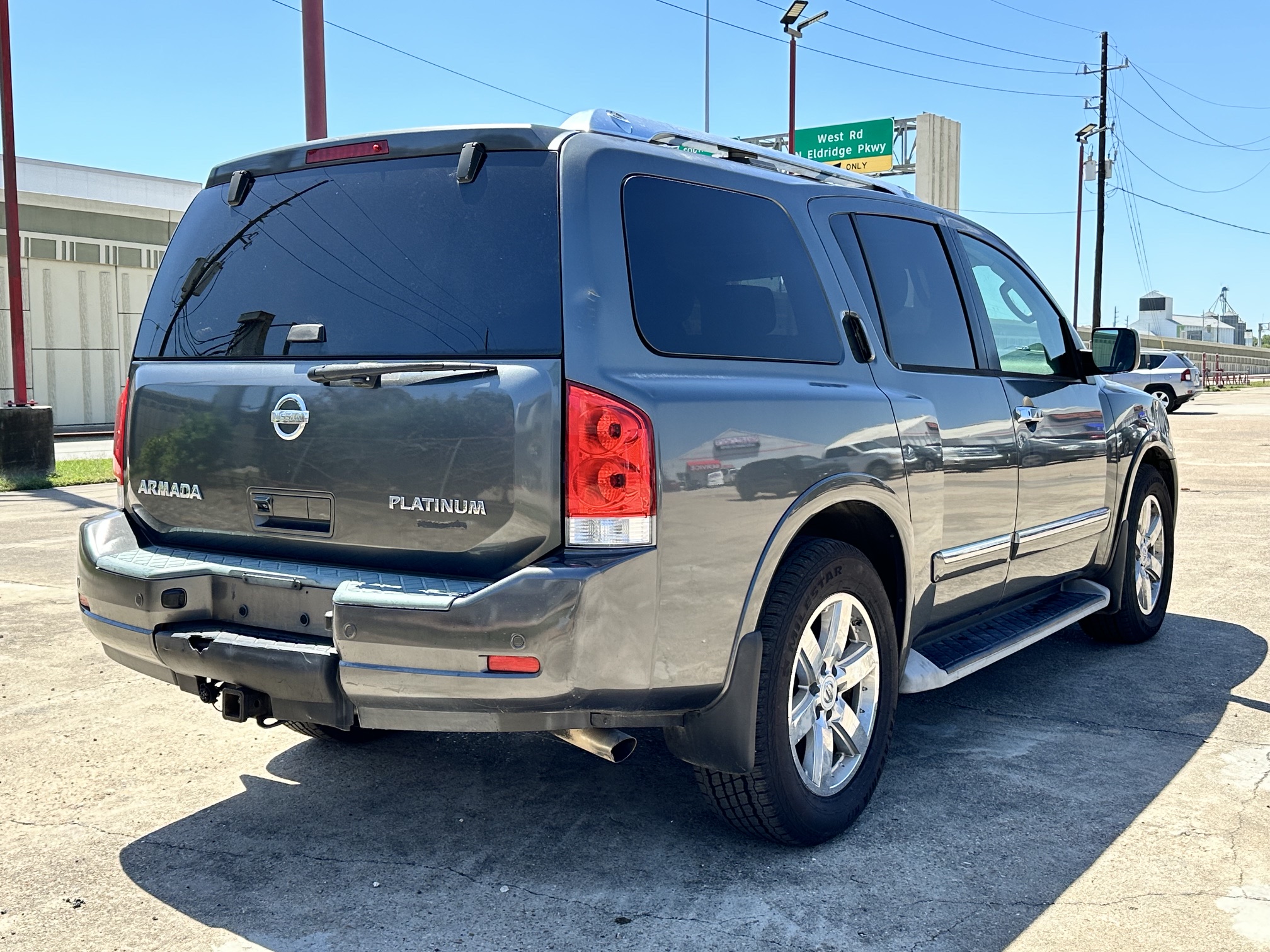 2010 NISSAN ARMADA PLATINUM used vehicle for sale in Houston