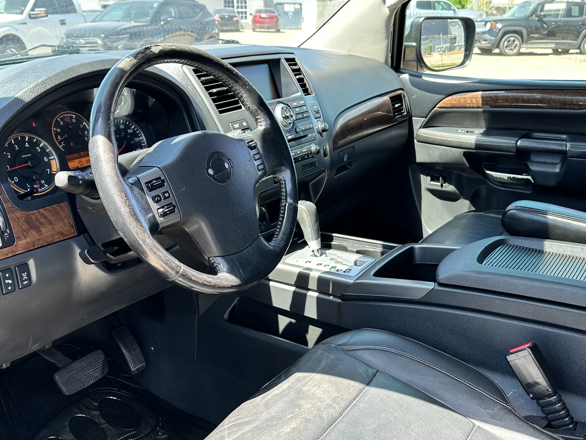 2010 NISSAN ARMADA PLATINUM used vehicle for sale in Houston