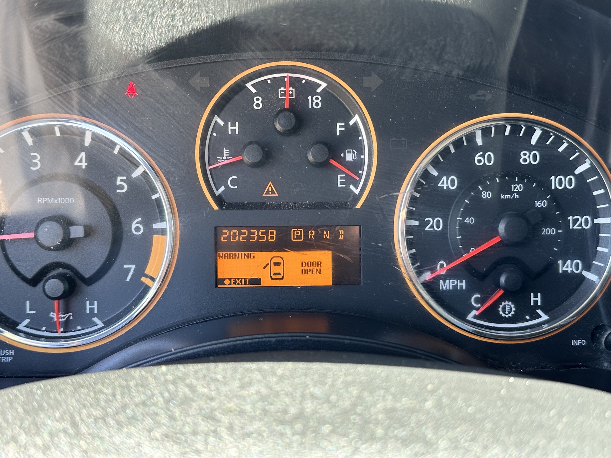 2010 NISSAN ARMADA PLATINUM used vehicle for sale in Houston