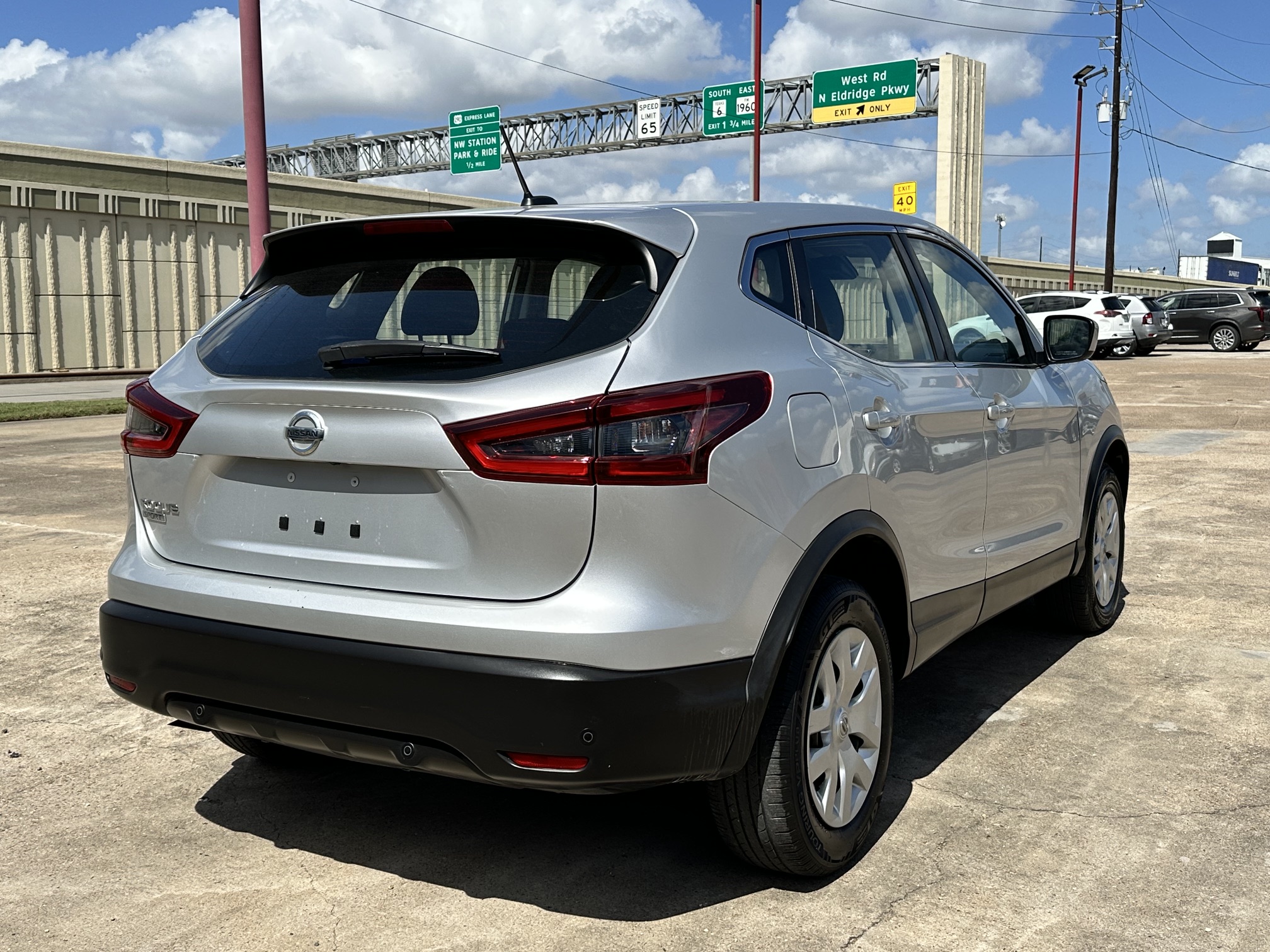 2021 NISSAN ROGUE SPORT used vehicle for sale in Houston