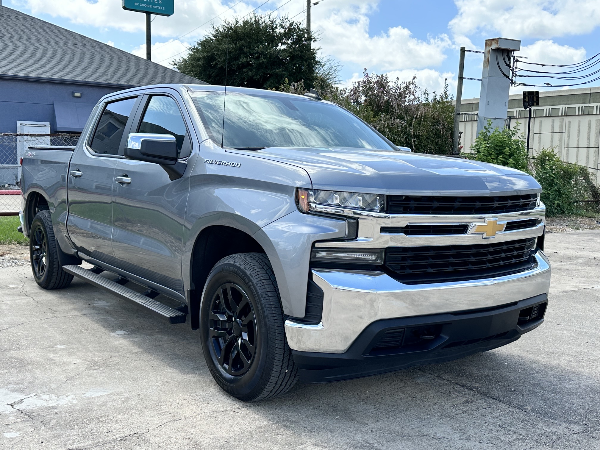 2019 CHEVY SILVERADO LT used vehicle for sale in Houston