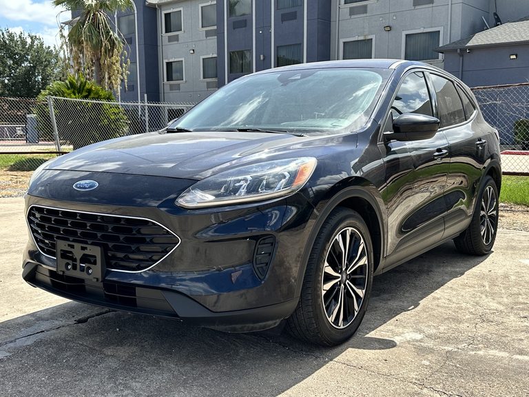 2021 FORD ESCAPE SE used vehicle for sale in Houston