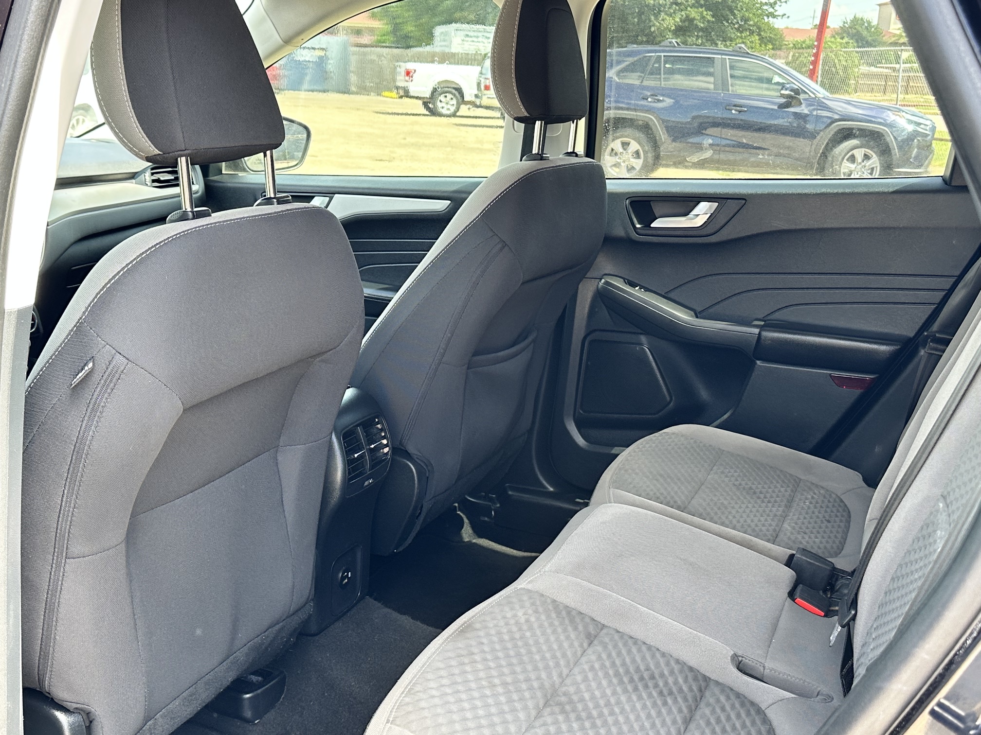 2022 FORD ESCAPE SE used vehicle for sale in Houston