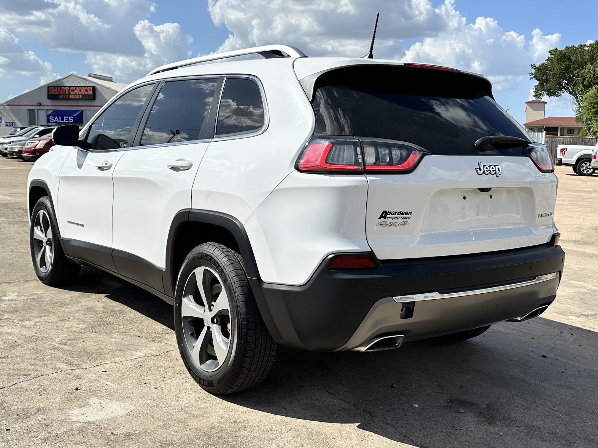 2020 JEEP CHEROKEE LIMITED used vehicle for sale in Houston