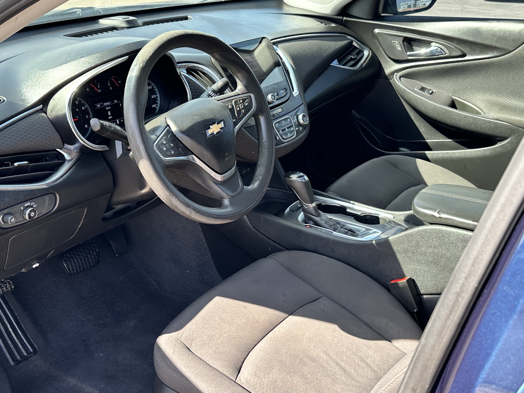 2021 CHEVY MALIBU LT used vehicle for sale in Houston