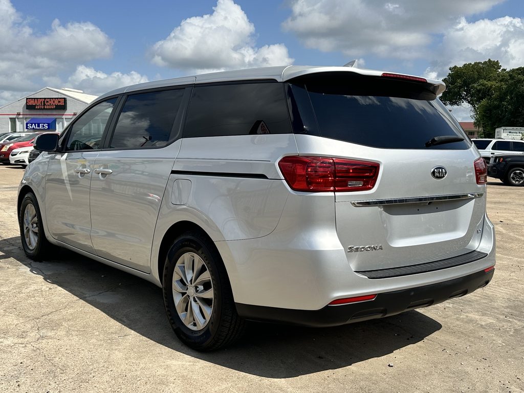 2021 KIA SEDONA LX used vehicle for sale in Houston