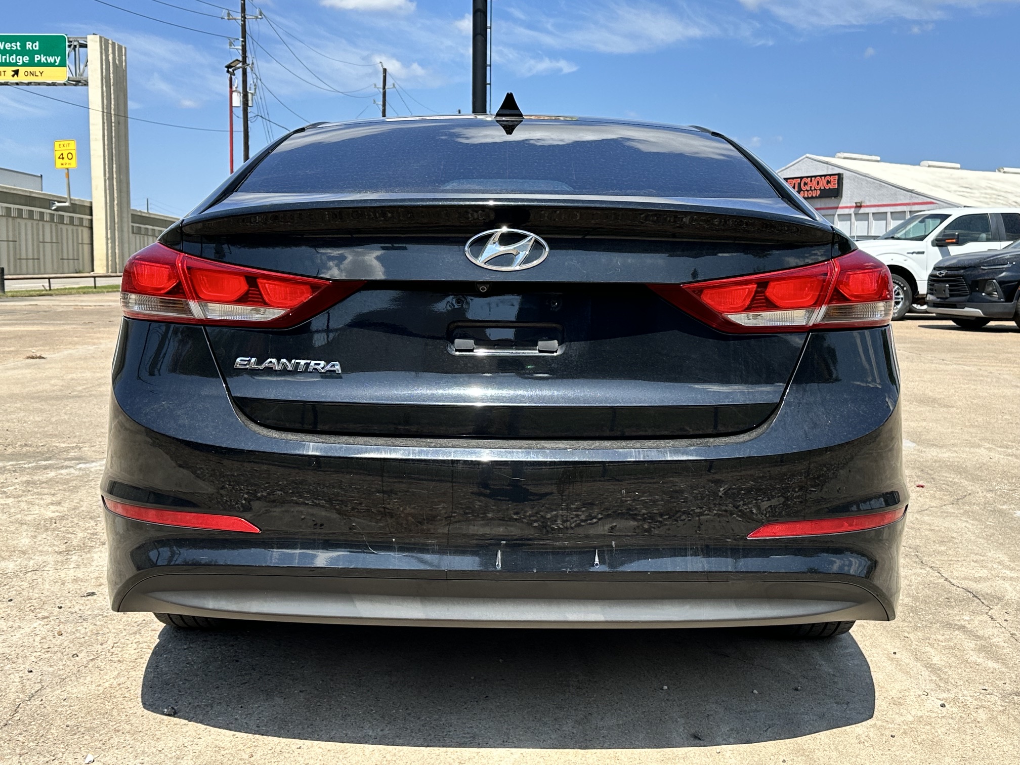 2017 HYUNDAI ELANTRA used vehicle for sale in Houston