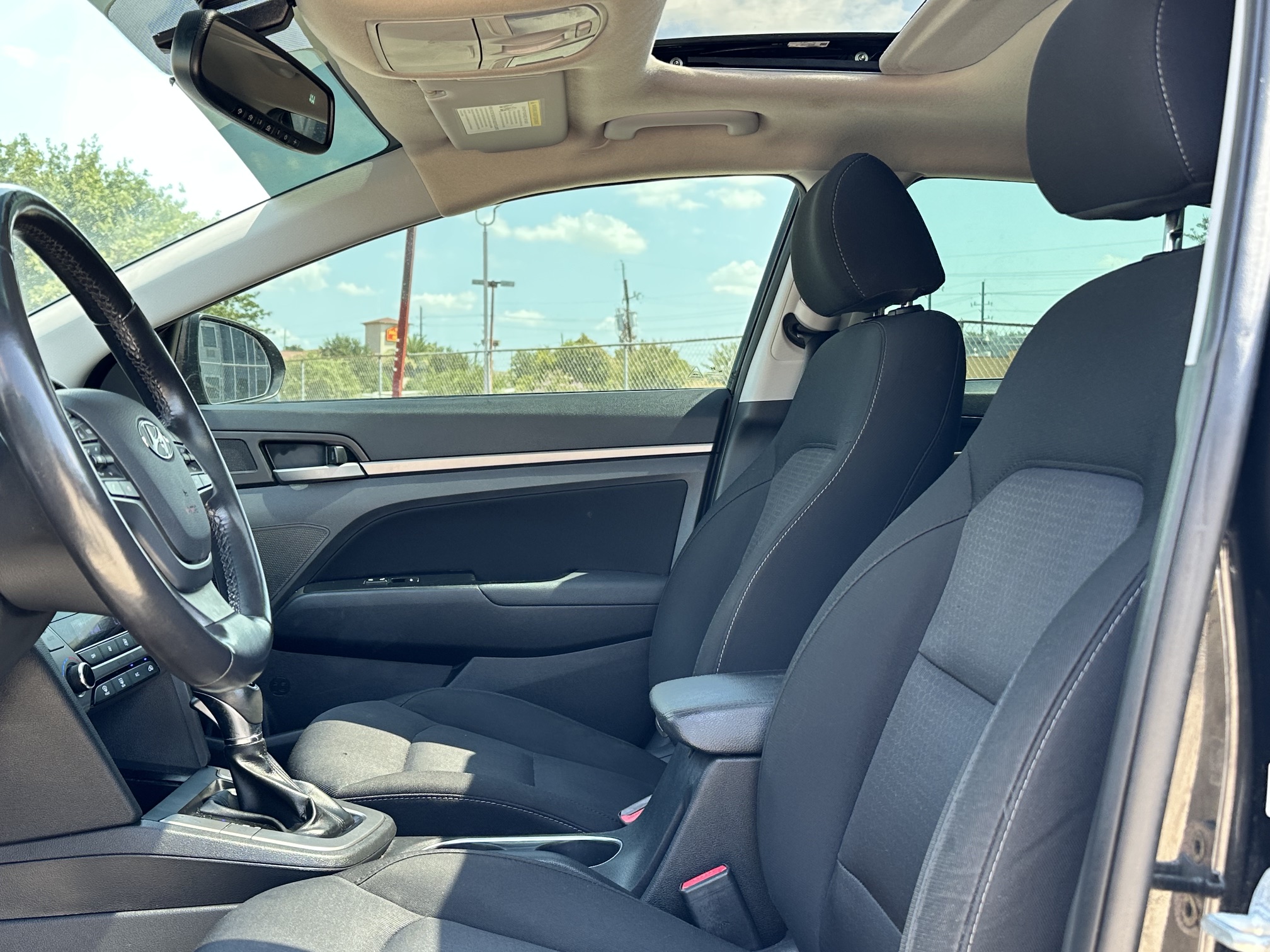 2017 HYUNDAI ELANTRA used vehicle for sale in Houston