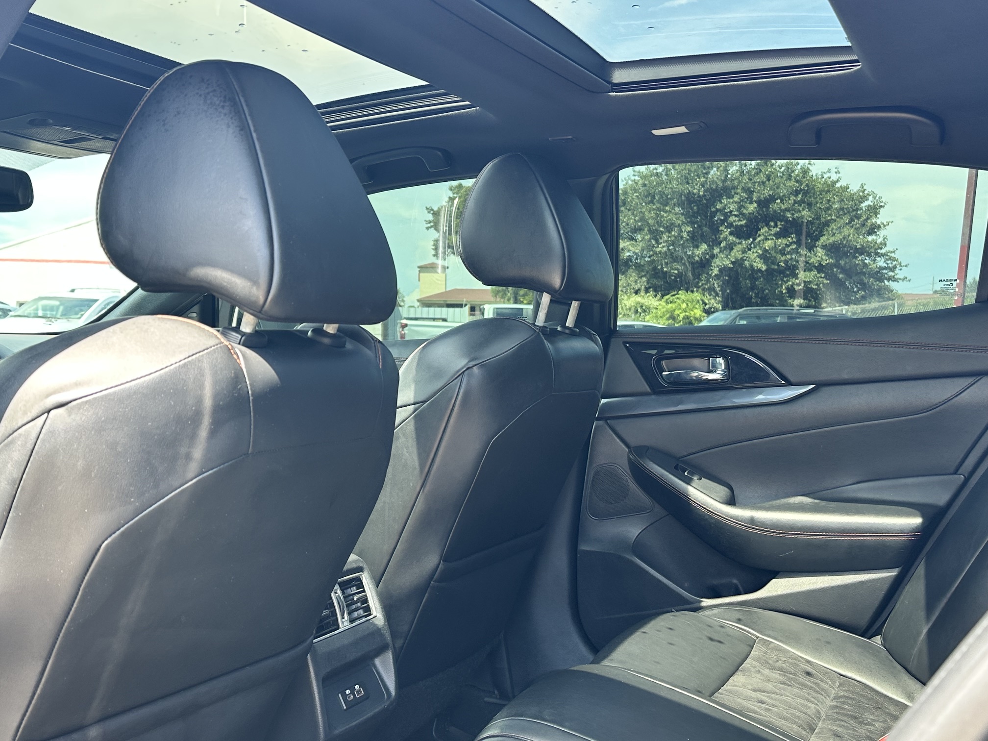 2020 NISSAN MAXIMA SR used vehicle for sale in Houston
